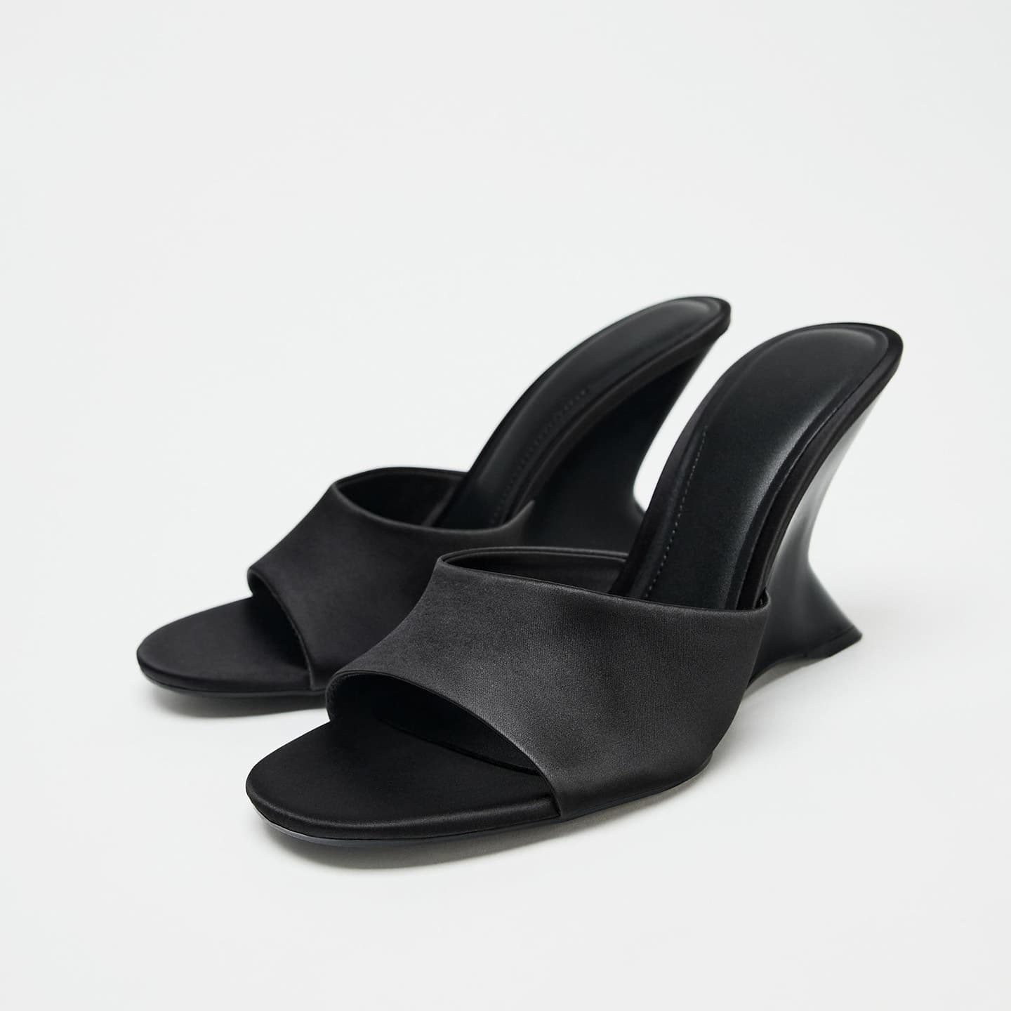 ZA2025 Summer New European American Style Wedge Heel Round Toe Open Back Chunky Heel Casual Versatile Backless Outdoor Slippers for Women