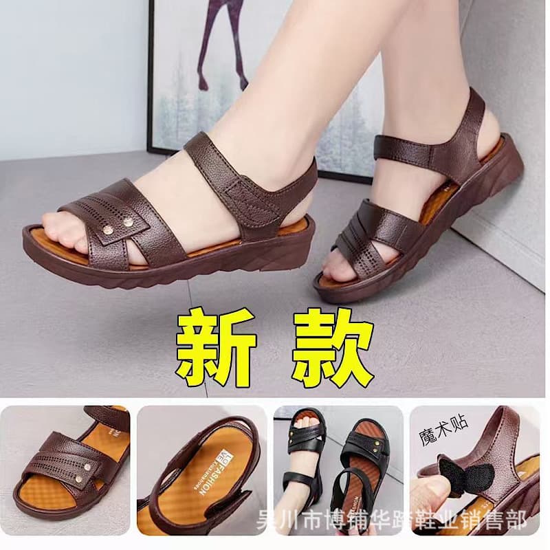 New Summer Women's Sandals, Middle-aged and Elderly Mother's Slippers, All-in-One Women's Shoes for Outdoor Wear, Factory Direct Sales