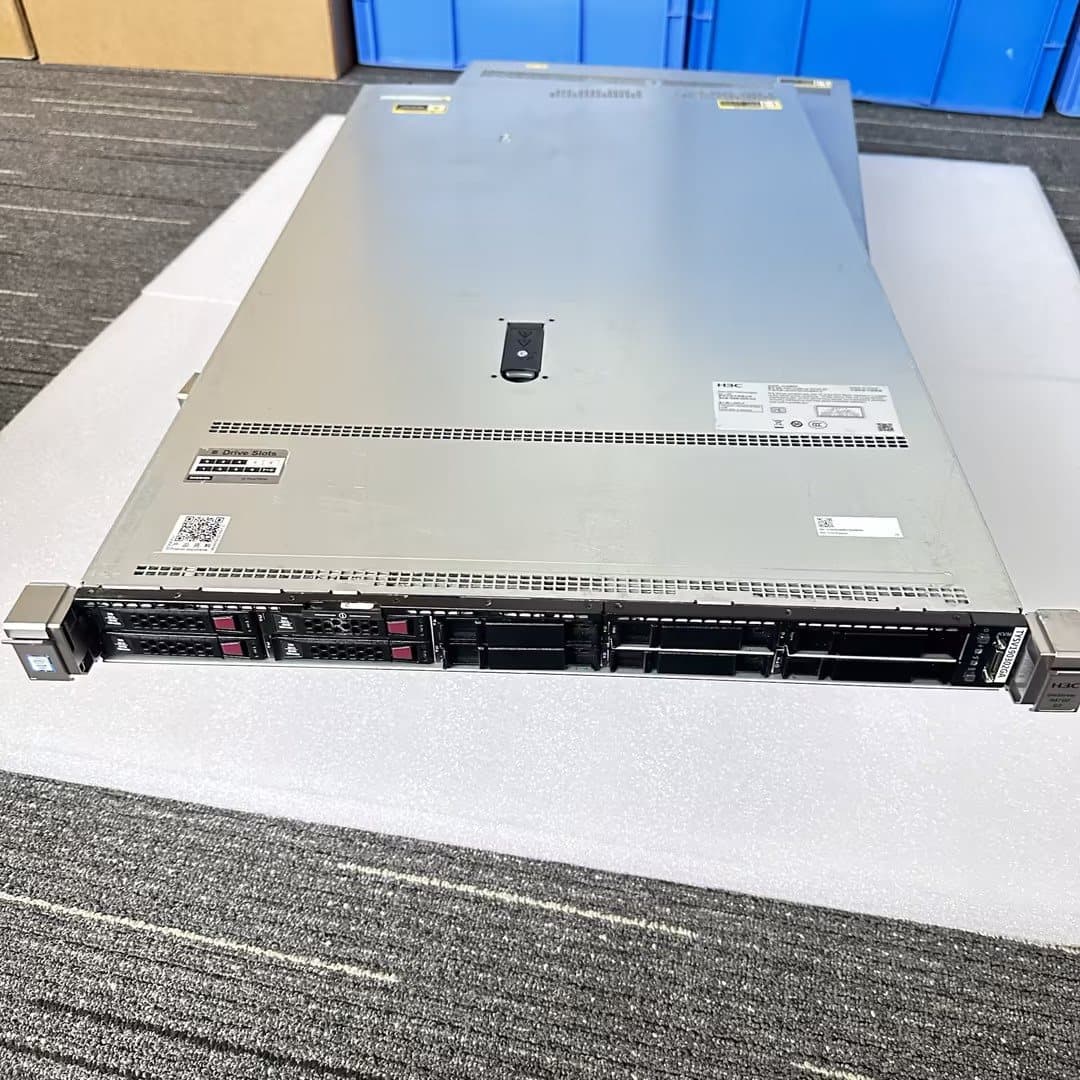 H3C 4700G3 2.5-inch 10-Bay Host Cloud Computing Virtualization SAS+2 NVMe Server