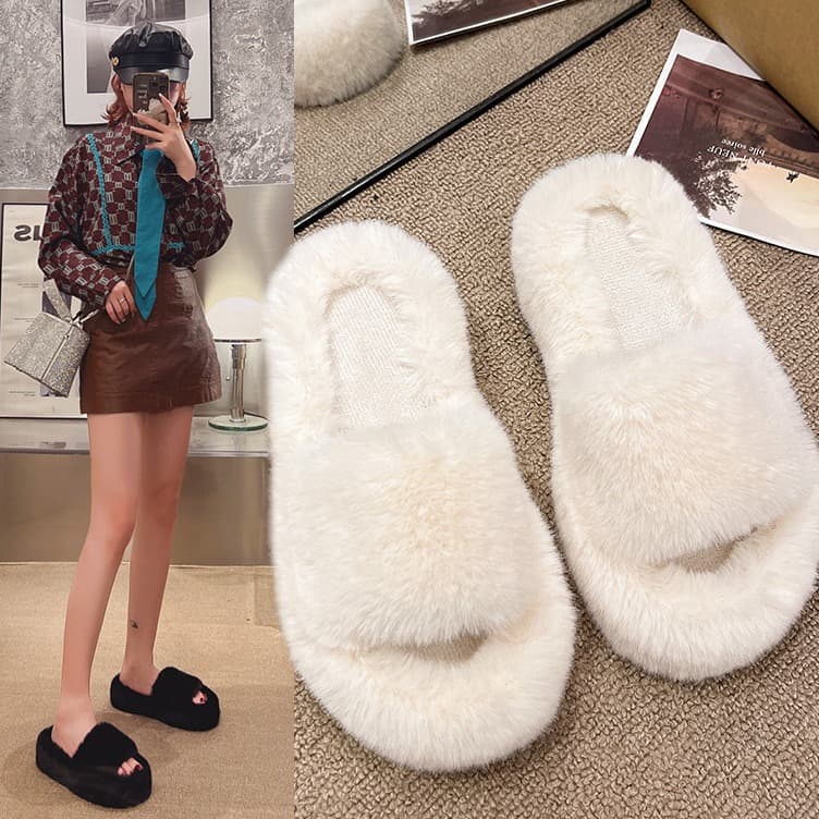 2024 Autumn/Winter New Fashionable High-End Furry Slippers for Women, Indoor/Outdoor Thick-Soled One-Strap Cotton Slippers