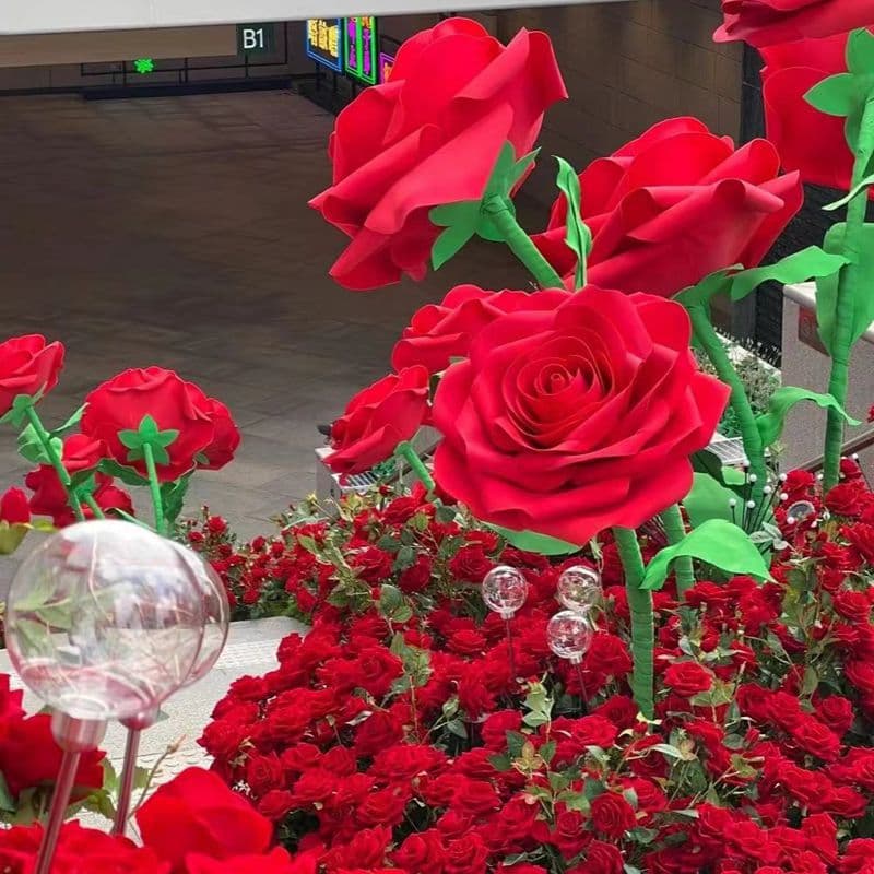 Valentine's Day EVA Giant Rose Wedding Decoration Mall Window Display Rose Finished Product Outdoor Waterproof Disc Shape