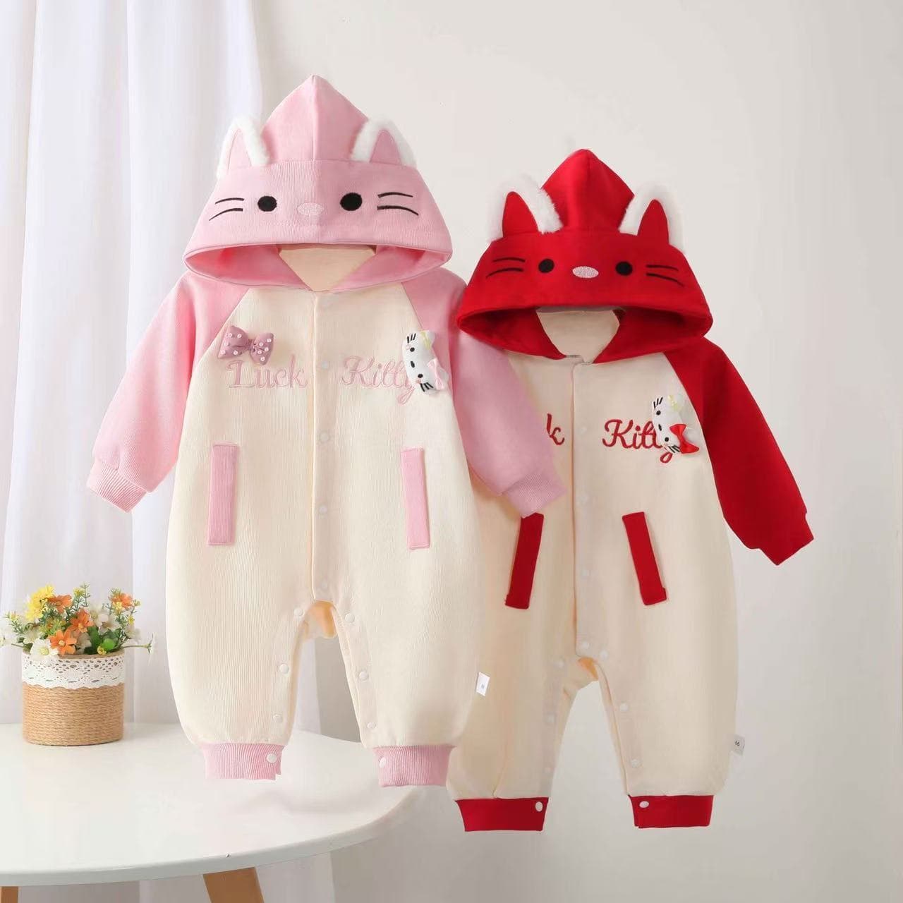 Spring and Autumn New Style Infant Girl Baby One-piece Autumn Hooded Cartoon Outing Clothes Cute One-Year-Old Climbing Clothes