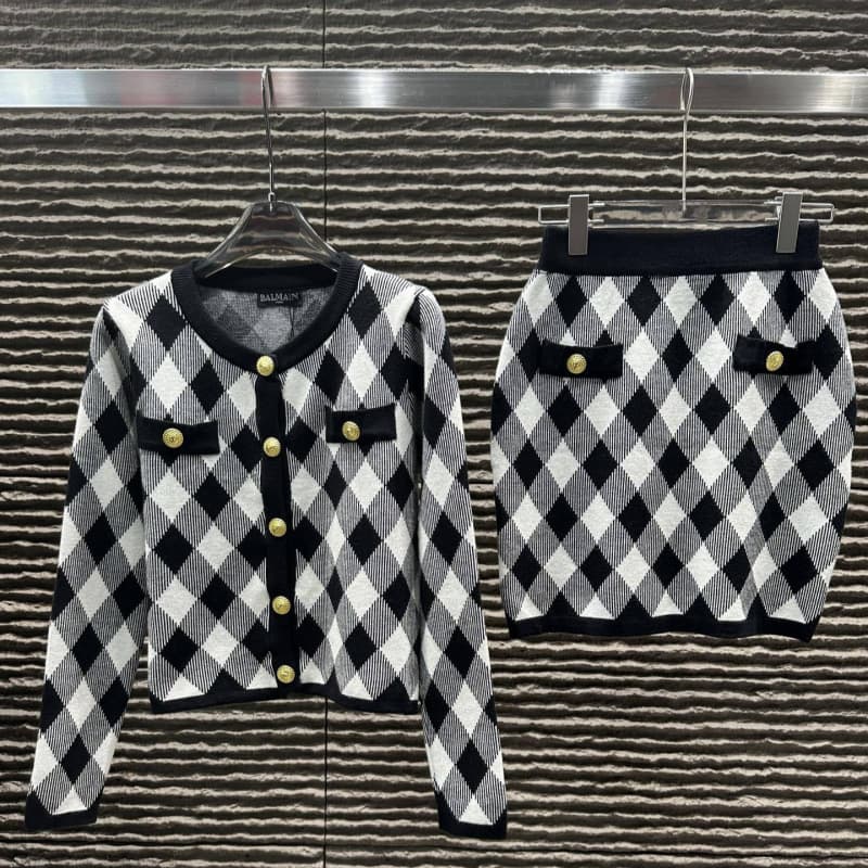 B25 Autumn/Winter New Style Classic Diamond Pattern Heavy-Duty Button Cardigan + Skirt Two-Piece Set