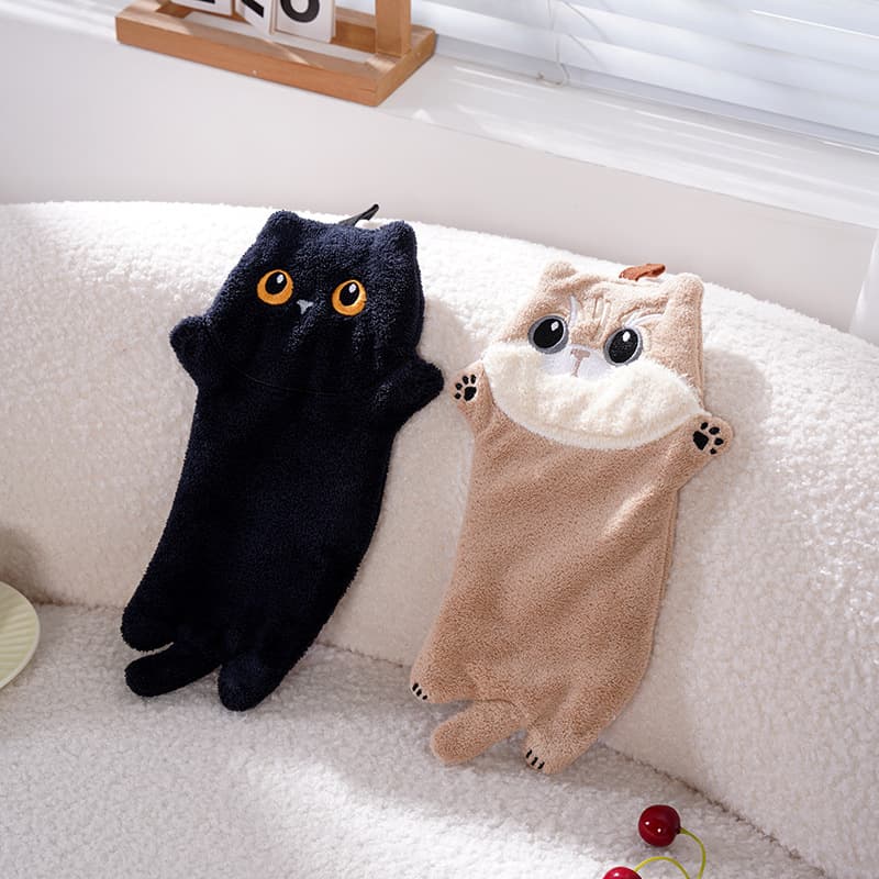 Cartoon Coral Velvet Hand Towel, Comfortable, Soft, Water-Absorbent, Quick-Drying, Hanging Type Hand Towel for Kitchen and Bathroom