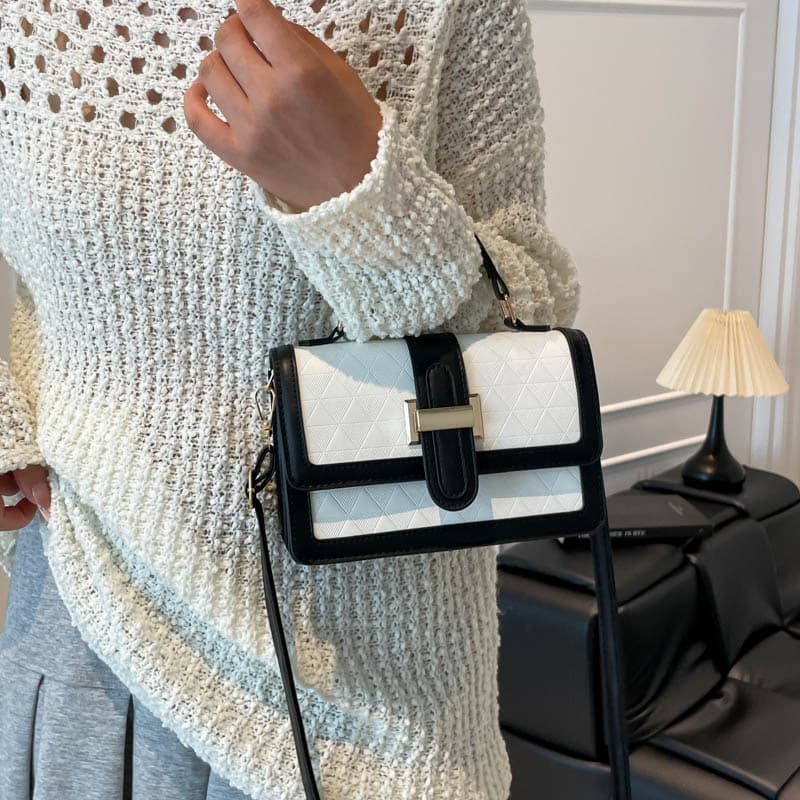Textured retro small bag for women 2025 autumn new versatile shoulder crossbody bag portable small square bag light contrasting color
