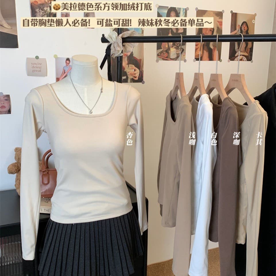Autumn/winter square-neck brushed T-shirt with built-in bra pads, 2024 new arrival, slim fit, versatile, warm, long-sleeve layering top.
