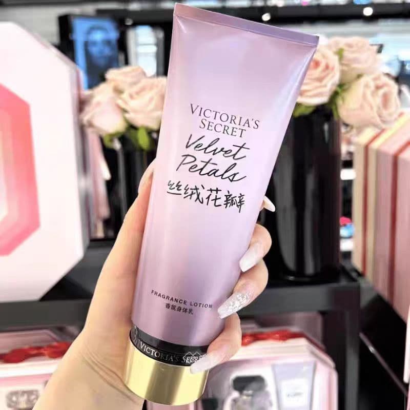 Victoria's Secret Fragrance Body Lotion Moisturizing Bright Refreshing VS Pink Long-Lasting Scent