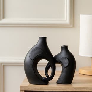 Nordic Ceramic White Vase Ins Style Creative Flower Vase Arrangement Ornament Minimalist Premium Wholesale European Light Luxury