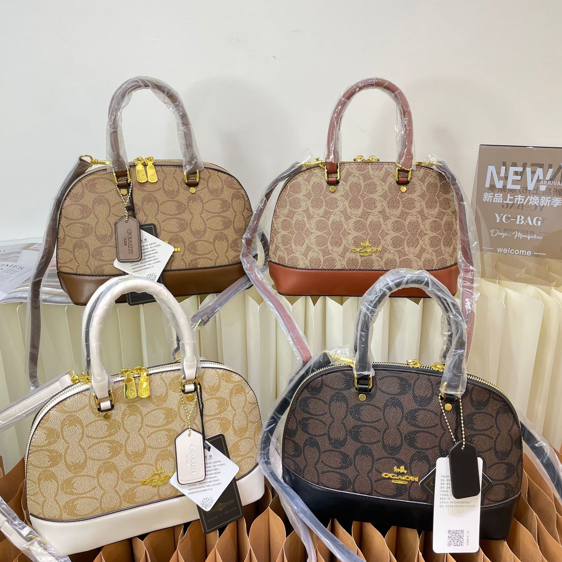 Brand portable shell bag 2026 new style women's high-end backpack shoulder crossbody handbag European and American retro