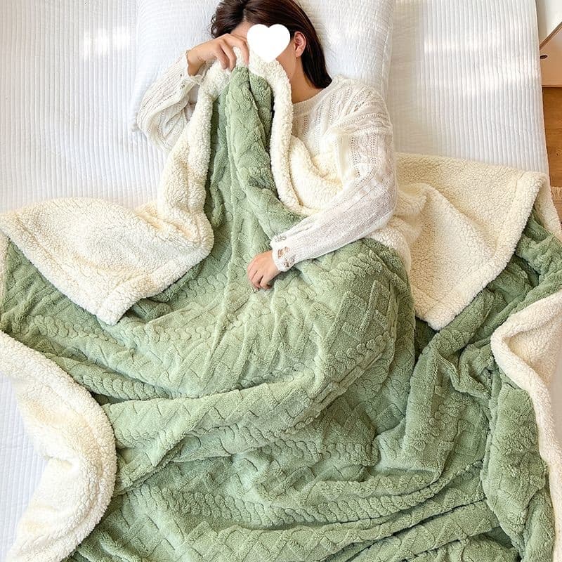 Lamb fleece blanket, thickened for winter, nap and office shawl, air conditioning plush small blanket, coral fleece sofa cover
