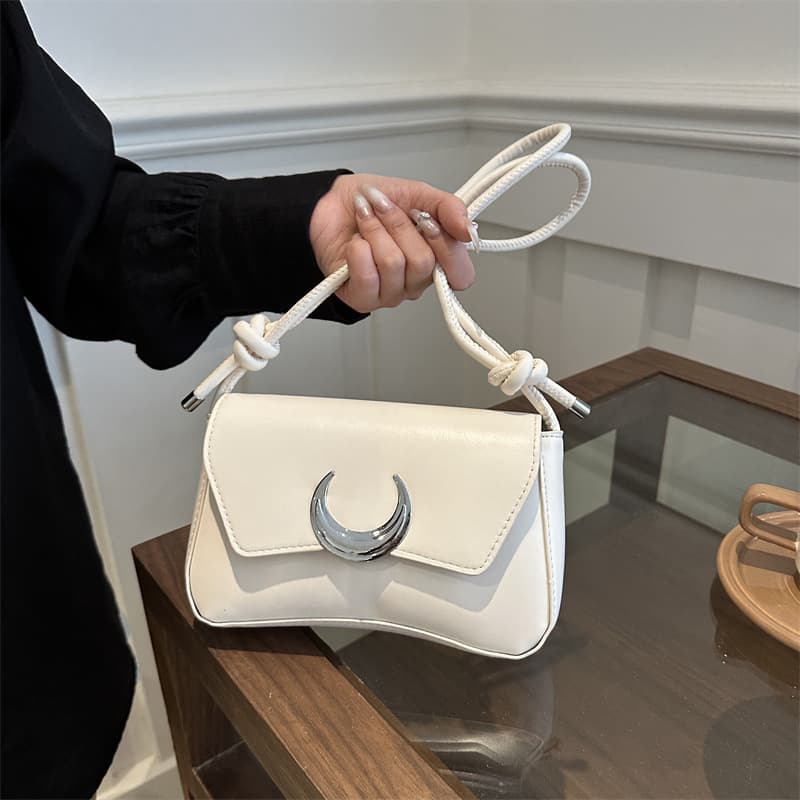2024 Niche New Women's Bag Premium Moon Lock Clasp Shoulder Bag Black Underarm Bag Fashion Trendy Crossbody Bag