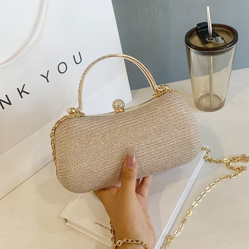 2023 New Trendy Women's Bag Simple Stylish Small Lock Buckle Single Shoulder Chain Crossbody Bag Quality Delicate Ladies Purse