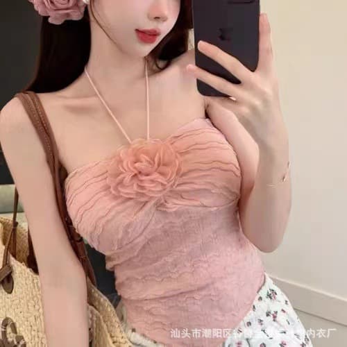 Pure and alluring halter neck padded tank top, short and tight-fitting summer style, irregular floral sweet and spicy pink top.