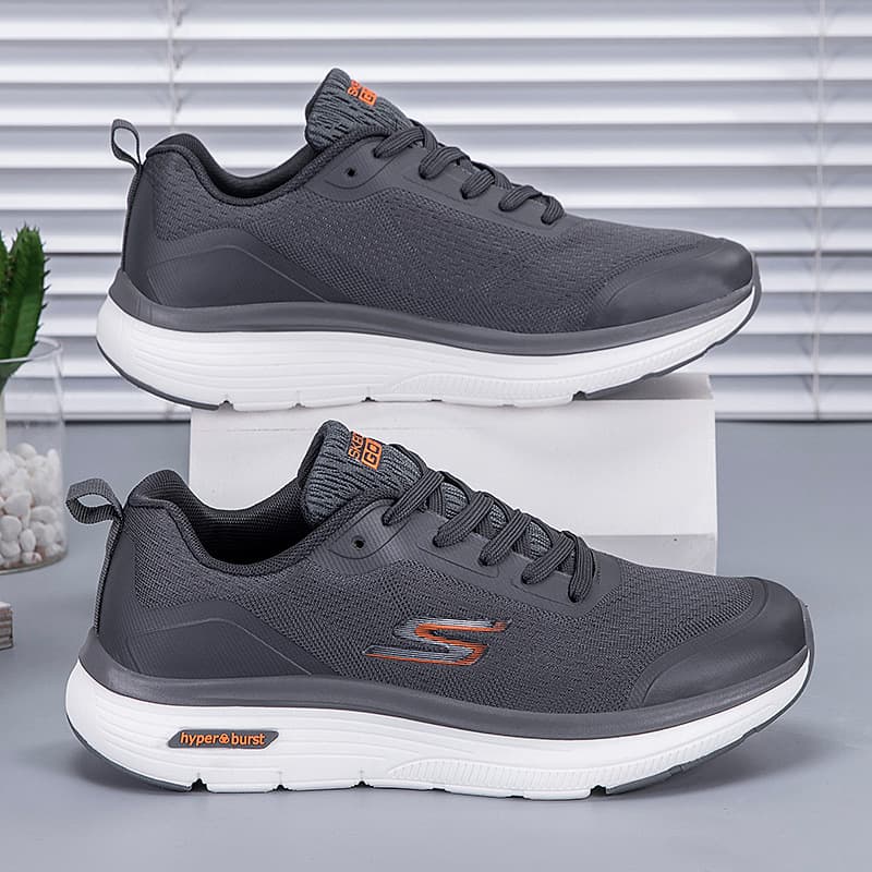 Four Seasons New Style Walking Shoes Casual Shoes Breathable Running Sports Shoes Men's Shoes - Women's Shoes - In Stock Wholesale