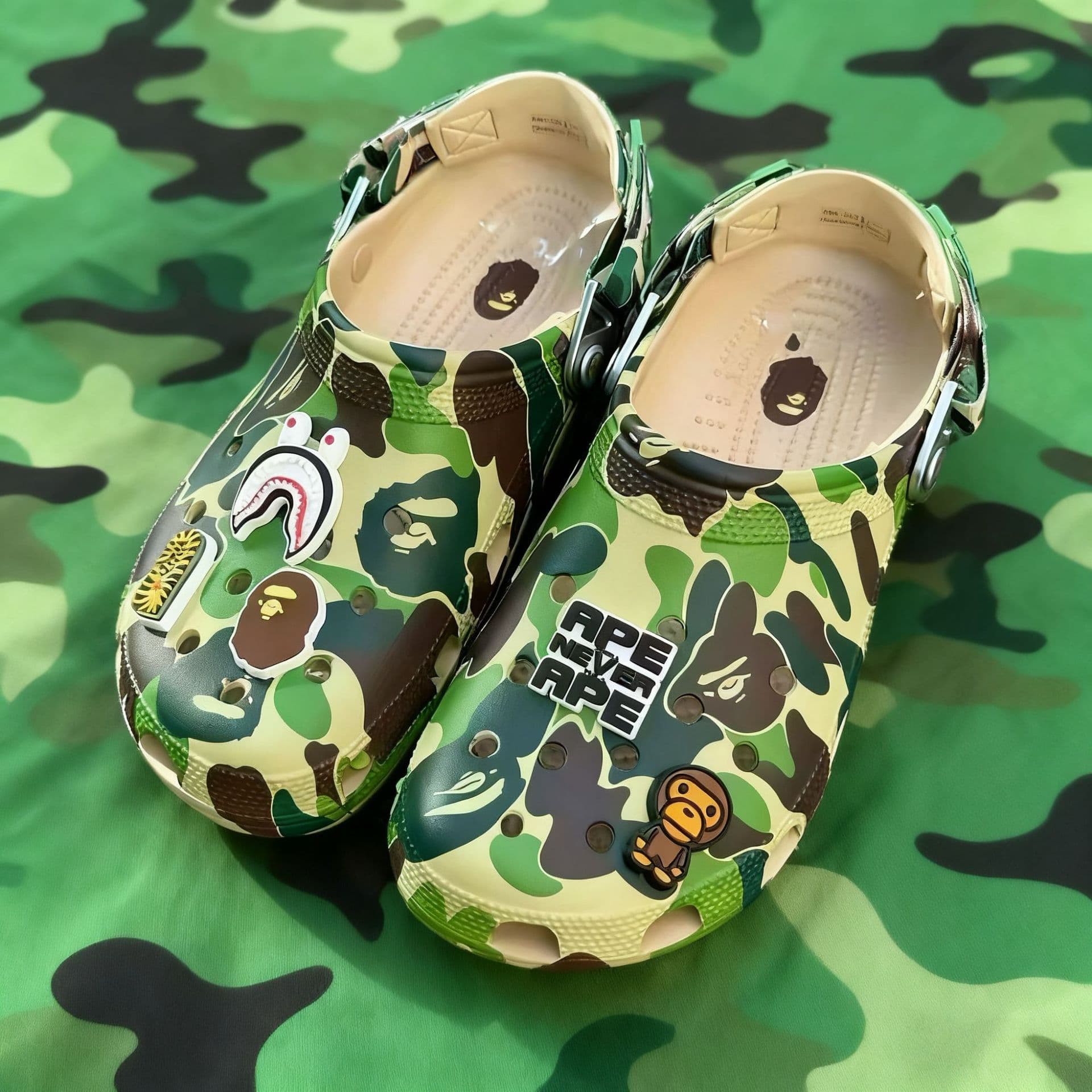 Camouflage Crocs Army Green New Bepp EVA Beach Shoes Comfortable Non-Slip Breathable Beach Shoes Trendy Men and Women