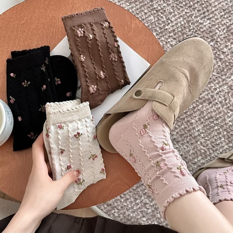 Cross-border Spring/Summer New Pearl Floral Socks for Women, Loose Top, Bud Embossed Long Tube Socks, Stacking Socks for Amazon