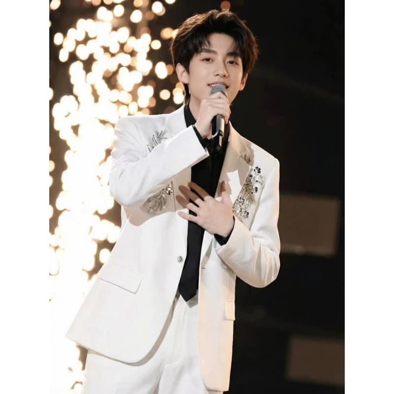 Celebrity Style White Suit Jacket Men Sequin Embroidery Design Stage Performance Outfit Light Luxury Premium Suit