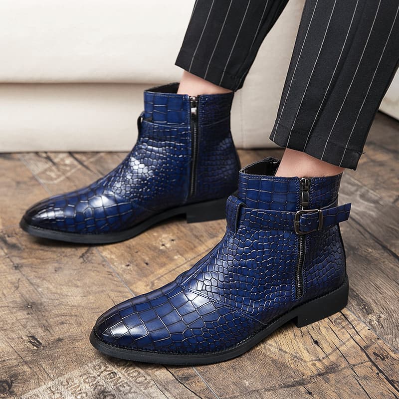 Cross-border Large Size Pointed Toe Leather Shoes Men 2025 Autumn Winter Men's Boots Crocodile Print Short Boots Fashion Leather Shoes