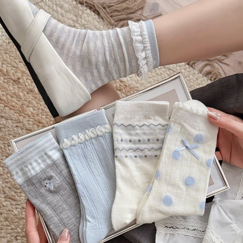 Blue Ruffle Socks for Women Spring Summer Lace Seamless Cotton Mid-Calf Socks Autumn Korean Ballet Style Stacked