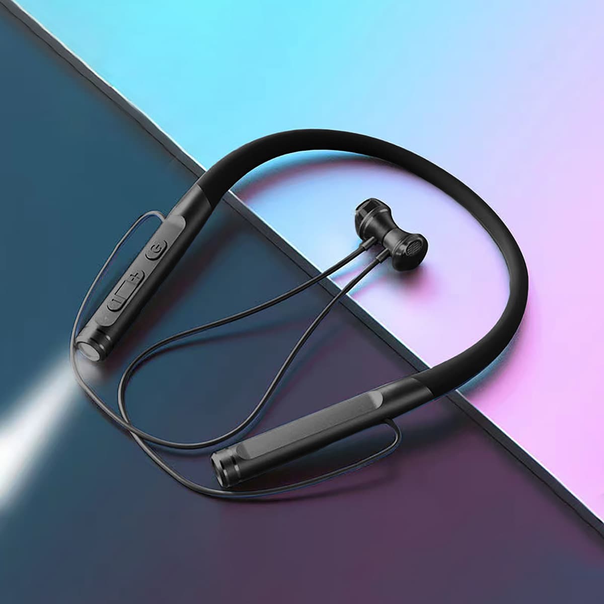 New Style Neckband Bluetooth Earphones Deep Bass Card Insertable Can Be Used As Flashlight Digital Computer/bluetooth Earphones