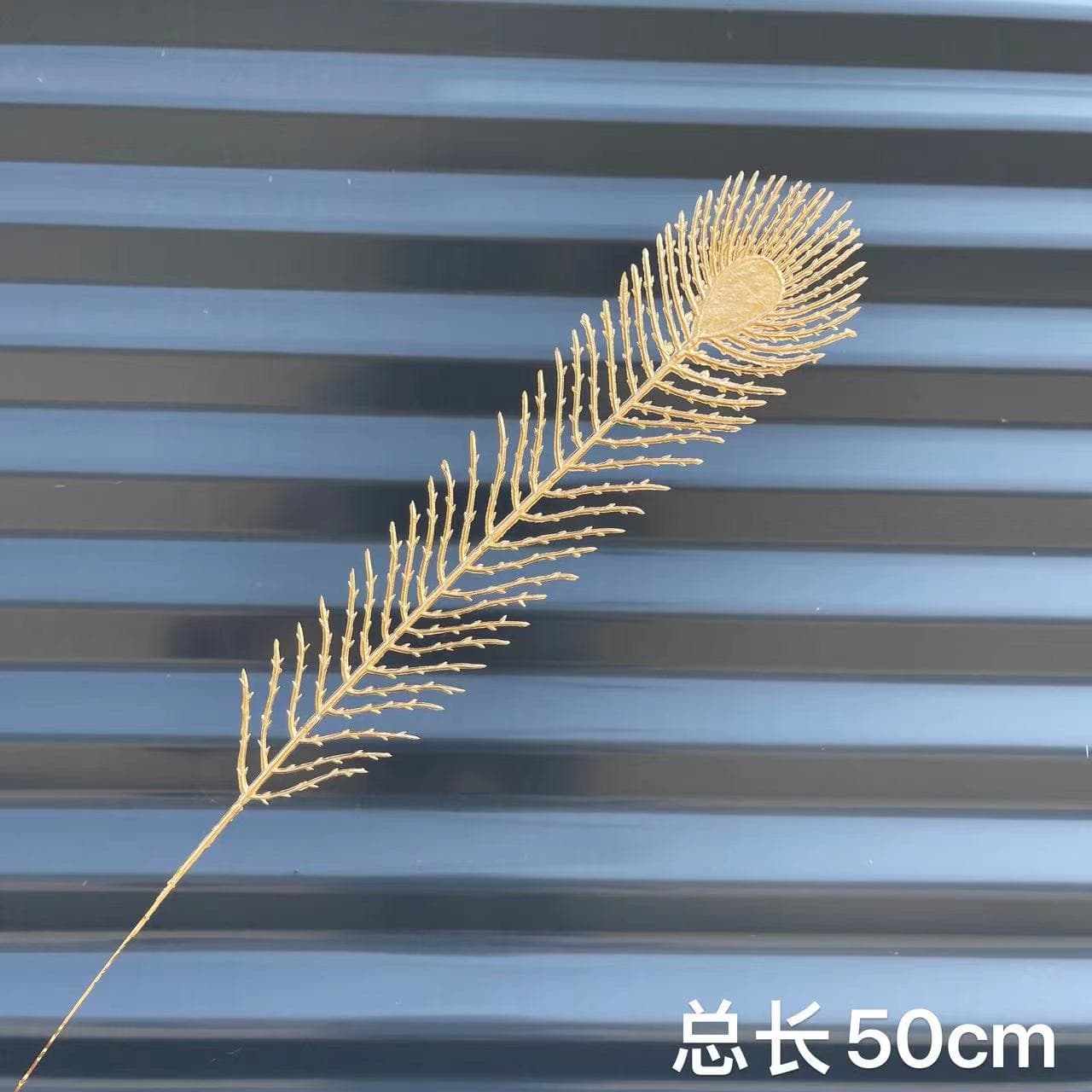 Wholesale Single Gold Leaf Eucalyptus Ginkgo New Year Simulation Flower Blessing Bucket Material DIY Floral Arrangement Artificial Flowers