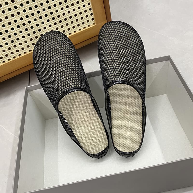 Baotou Half Slippers Women 2026 New Summer Outdoor Breathable Mesh Slip-On Lightweight Versatile Comfortable Slippers