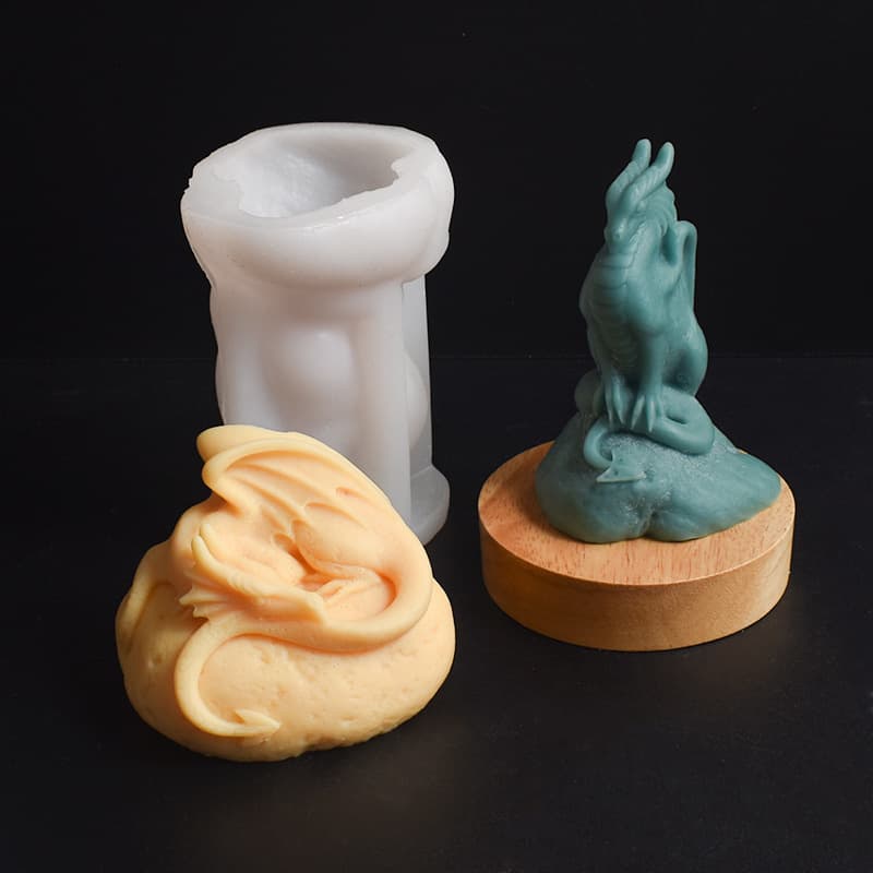Flying Dragon Candle Mold - Lying Dragon on Rock Sitting Pterosaur Stone Dragon Aromatherapy Plaster Ornament Candle Silicone Mold