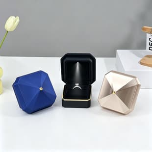Cross-Border Creative LED Jewelry Box Mini Earring Ring Box Pavilion Pendant Storage Box Jewelry Packaging Box