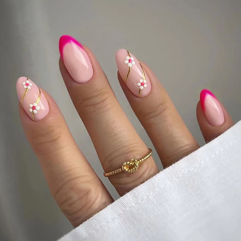 European and American Fashion Minimalist Floral Nail Art Rose Pink French Gold Foil Line Plum Blossom Wearable Nails Export Ins Style