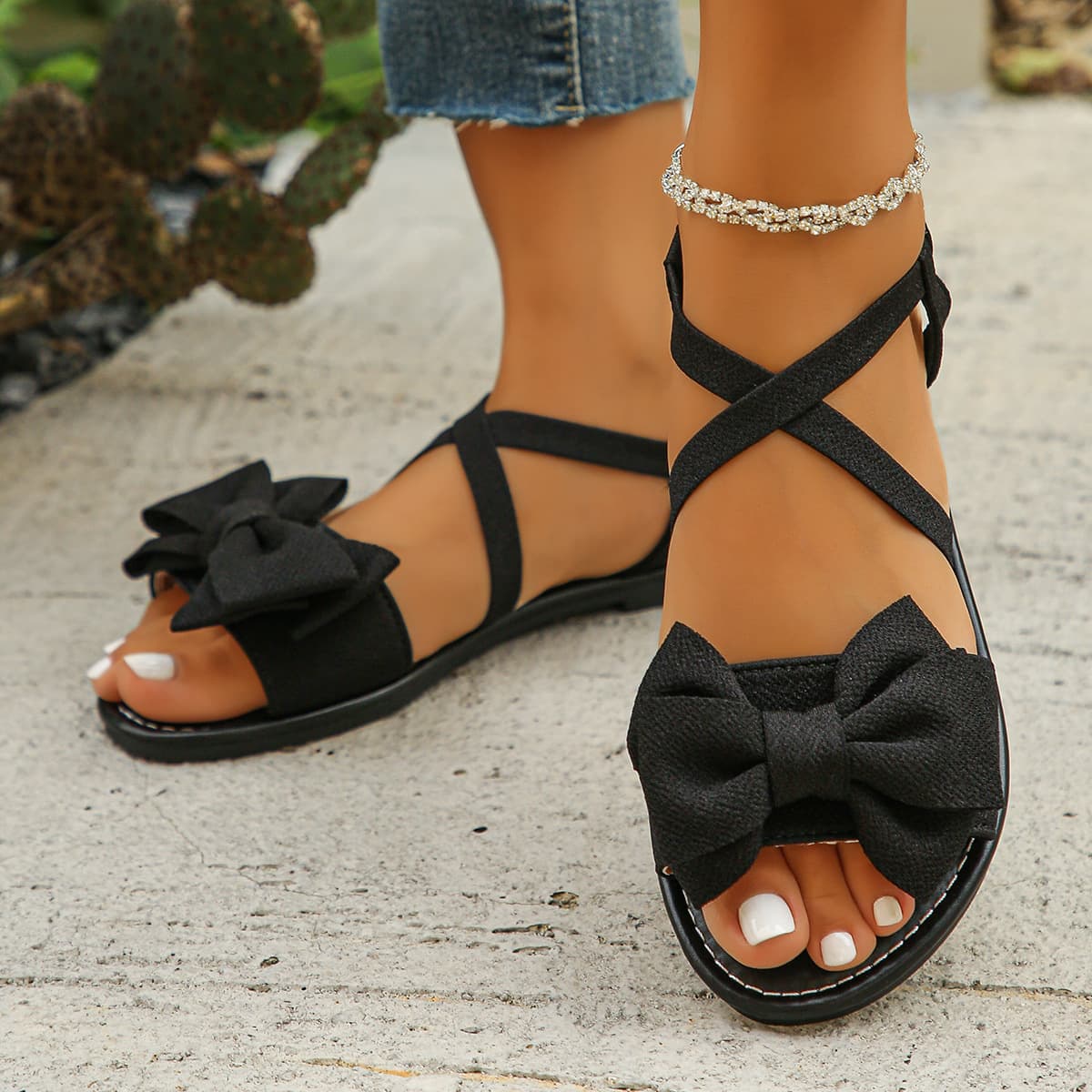 Large Size Flat Sandals for Women with Large Bow, Solid Color, Comfortable Elastic Band, Women's Sandals