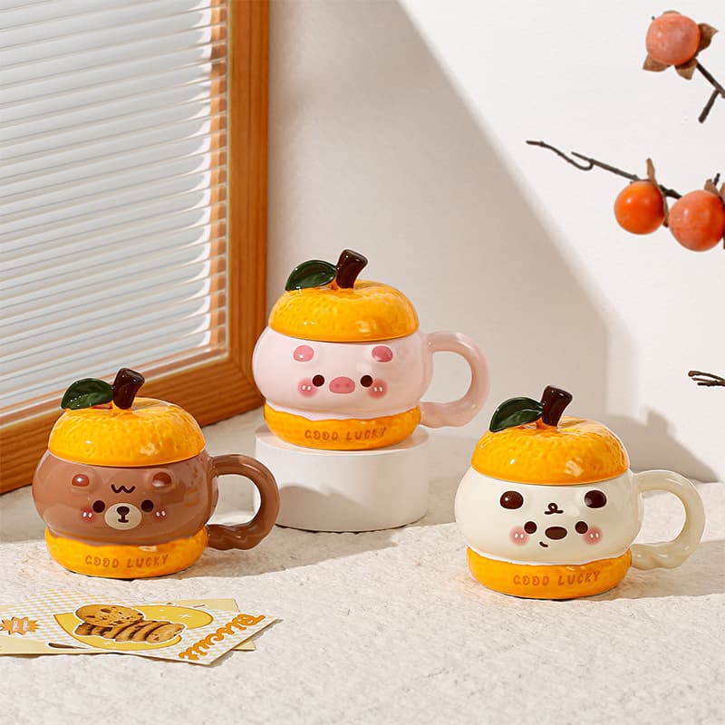 Creative cartoon auspicious Ruyi ceramic mug with lid for girls desktop high-value water cup office coffee cup