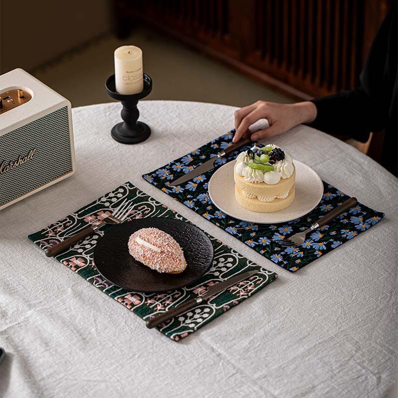 Placemats ins style kitchen restaurant light luxury embroidered dessert tablecloth tablecloth high-end light luxury plate mat bowl mat