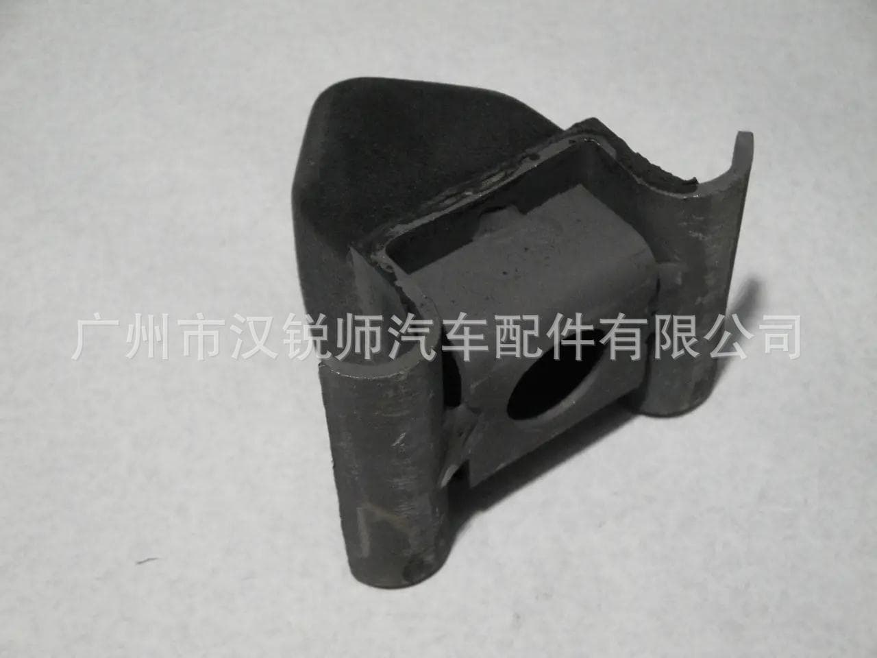 MC 110181 Suitable for Mitsubishi CANTER FUSO 4D33 4D34 Light Truck Rear Steel Plate Rubber Sleeve Buffer Glue