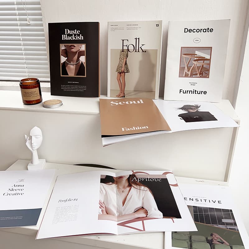 European and American fashion magazine shooting props book cover picture album ins internet celebrity English high-end scene layout