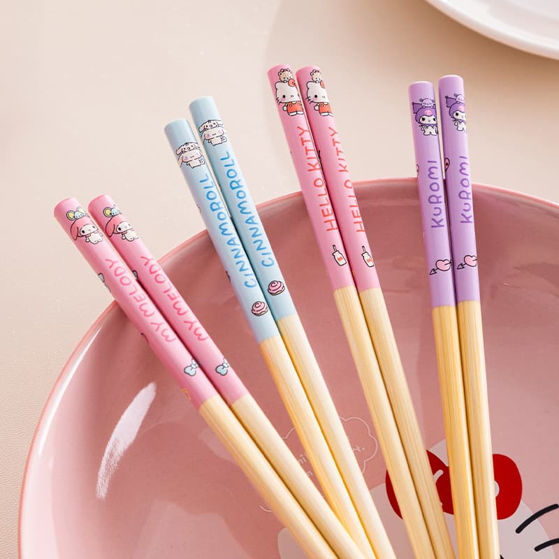 Sanrio Chopsticks, Household Natural Bamboo Chopsticks, Single Person Set, Personalized Chopsticks for Cute Camping and Dining