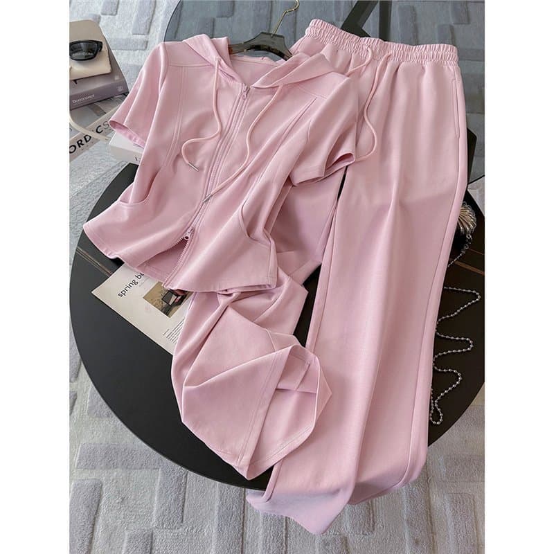 Shenzhen Nanyou Sportswear Set for Women 2025 Summer New Short Sleeve Fashionable Casual Age-Reducing Wide-Leg Pants Two-Piece Set