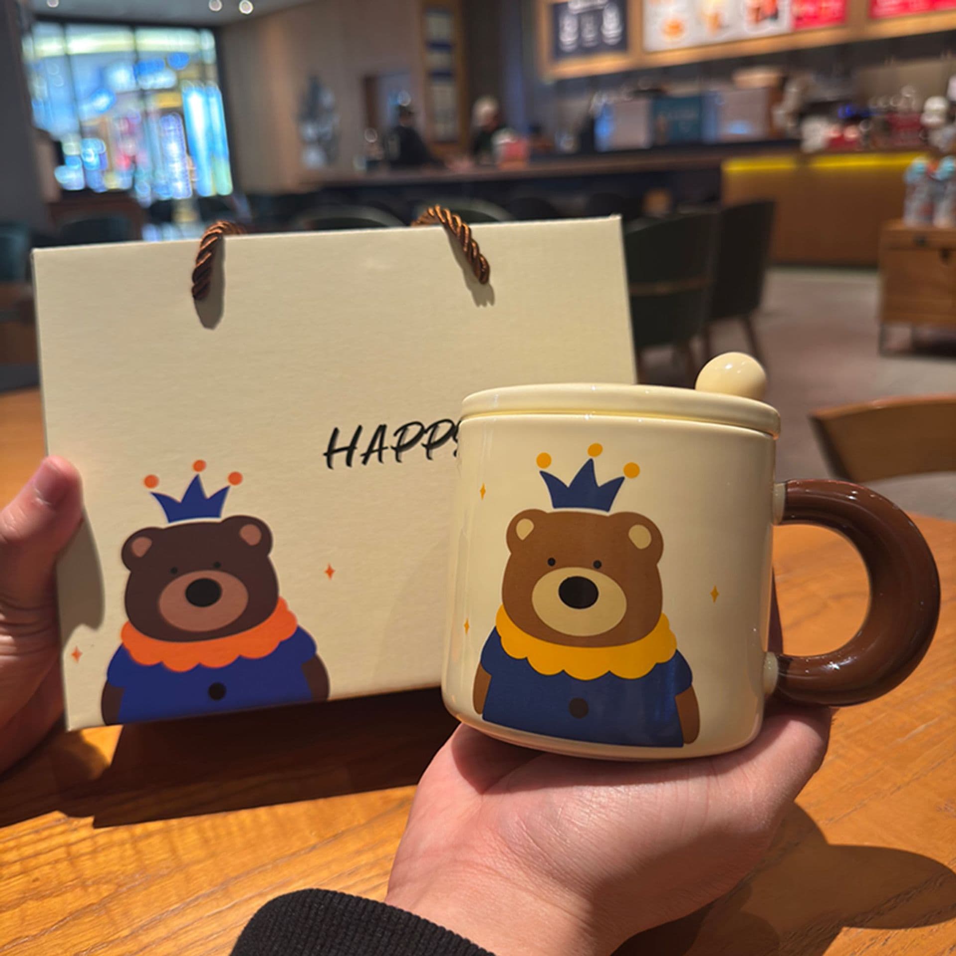 Ins cute Bear mug, high-value couple's water cup for birthdays of boys, girls, and sisters, souvenir gift