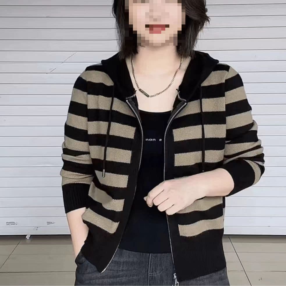 Spring/Autumn Mom Outfit Short Hooded Jacket Women's Middle-Aged and Elderly Loose Plus Size Fashion Striped Knitted Top