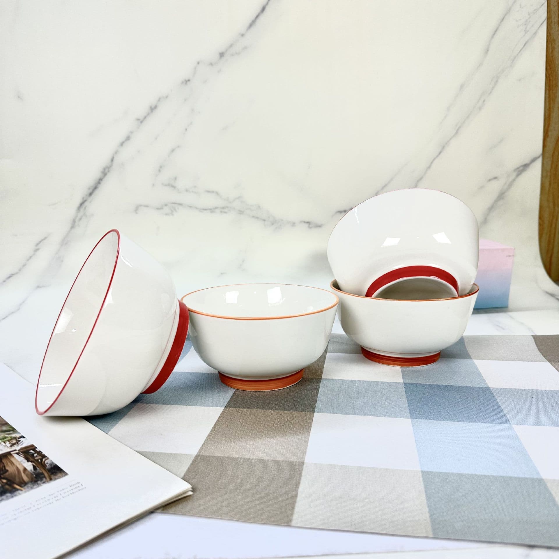 Shanxi Ceramic Wholesale 5-Inch Salad Bowl Colored Rim Colored Base New Ceramic Rice Bowl for Dining Dollar Store