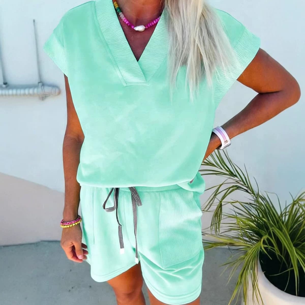 2026 summer new solid color casual suit for women European and American loose simple style multi-pocket drawstring two-piece set for women