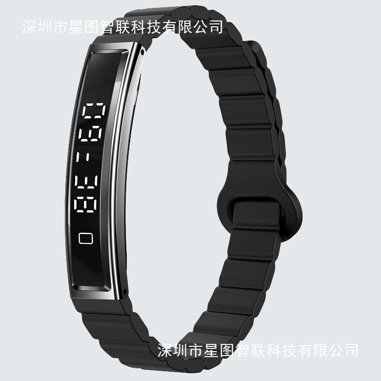New cross-border B3 smart bracelet/bangle with 24-hour blood pressure and heart rate monitoring, remote photography, deep waterproofing, and call reminder.