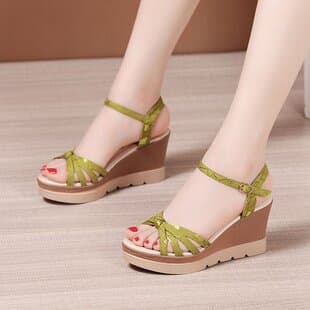 2026 Women's Spring Summer New Casual One-Strap Wedge Heel Shallow Mouth Fashion Versatile Platform Thick-Sole Wedge Heel Women's Sandals
