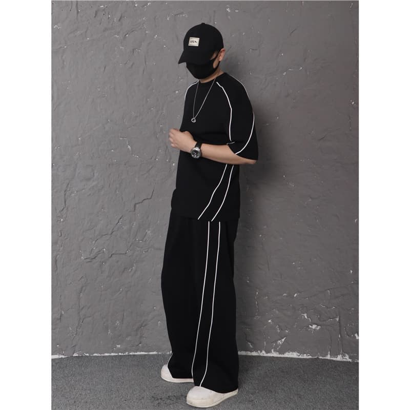 New Summer Two-Piece Set with Contrast Trim Design, Sporty Casual Everyday Wear, Simple Short-Sleeve Top and Long Pants for Men