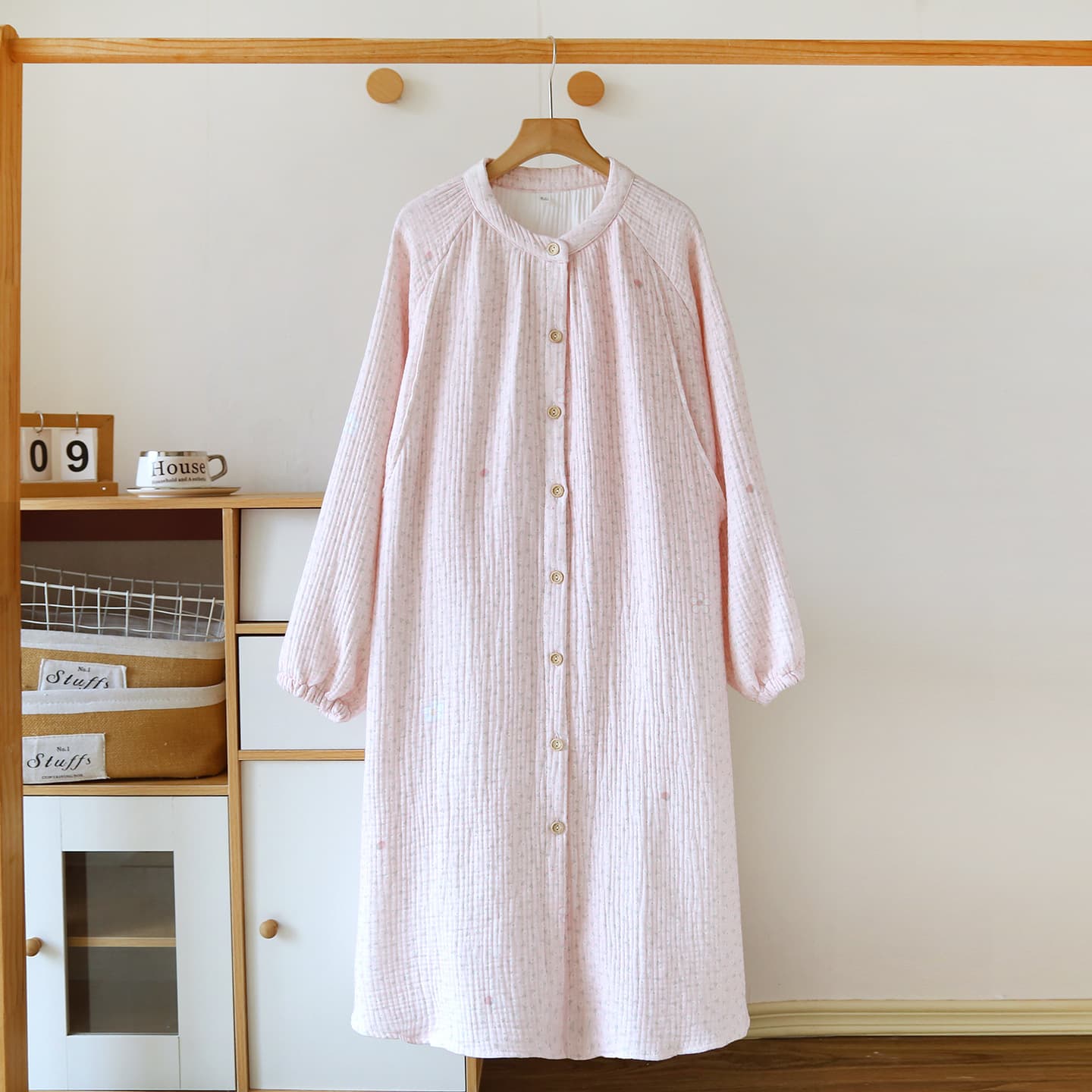 Autumn/Winter Pure Cotton Thickened Maternity Wear Postpartum Four-Layer Cotton Gauze Hospital Delivery Dress Nursing Nightgown Pregnant Women Sleepwear