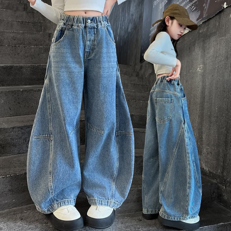 Girls' Jeans Spring and Autumn 2026 New Children's Autumn Pants Medium and Large Children's Clothing Girls Autumn Scimitar Pants
