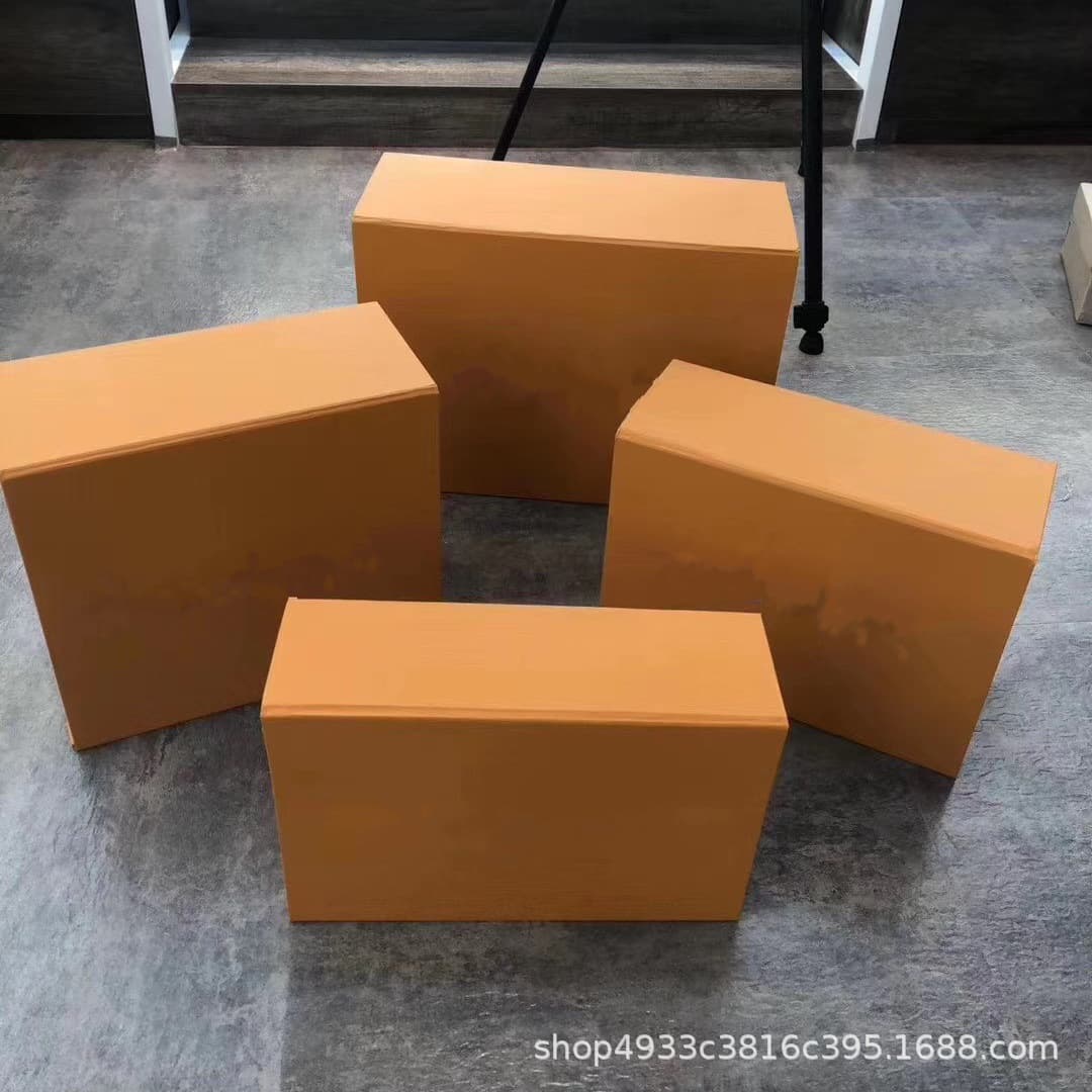 European and American luxury brands in-stock gift box D Di B Baba Gucci F Fenjia H Aima family scarf clothes coat folding box