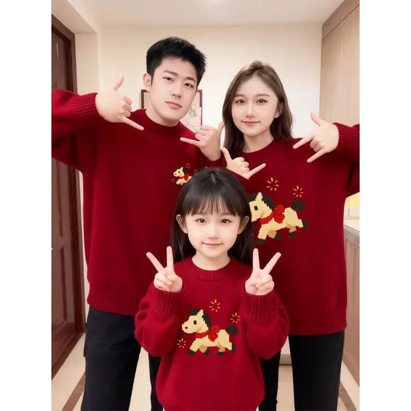 Family Matching Outfits for Chinese New Year, Autumn and Winter Sweaters for a Family of Three or Four, 2026 New Models, Year of the Horse, Zodiac Year, New Year Greeting Clothes
