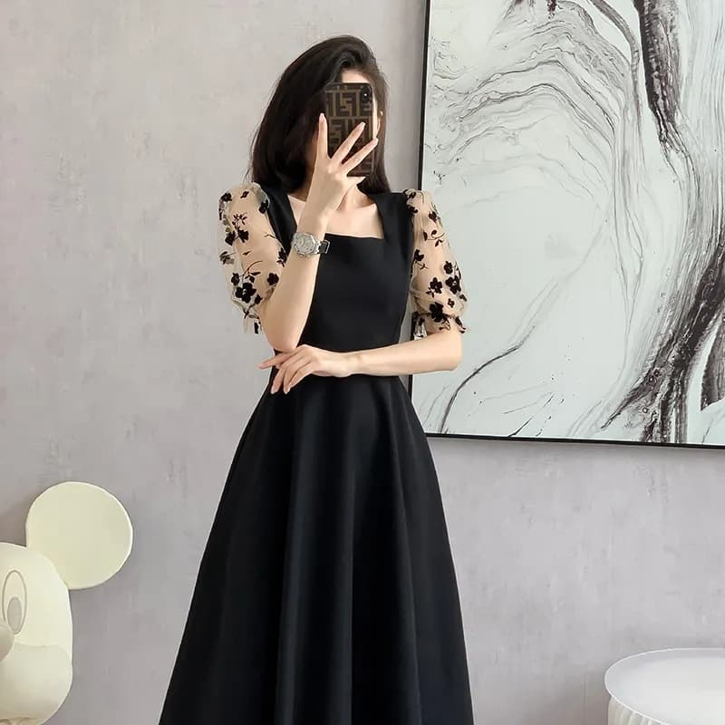 Large size retro square collar new French Hepburn style little black dress summer new fat mm super fairy temperament dress for women