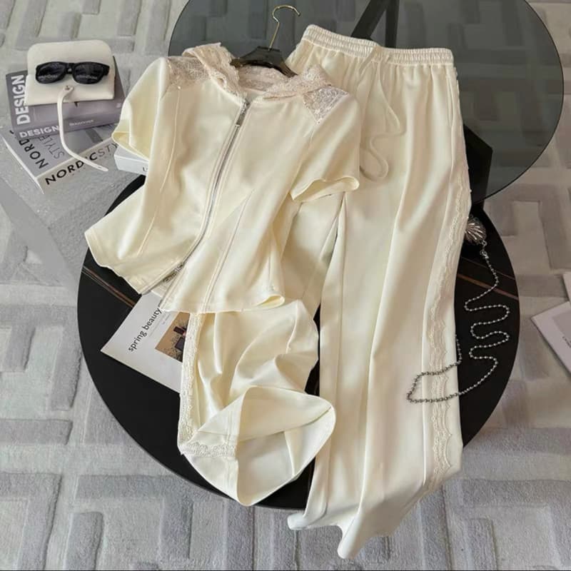 European Style Casual Sportswear Set for Women Summer 2025 New Fashion Lace Hooded Short Sleeve Top Wide Leg Pants Two-Piece Set