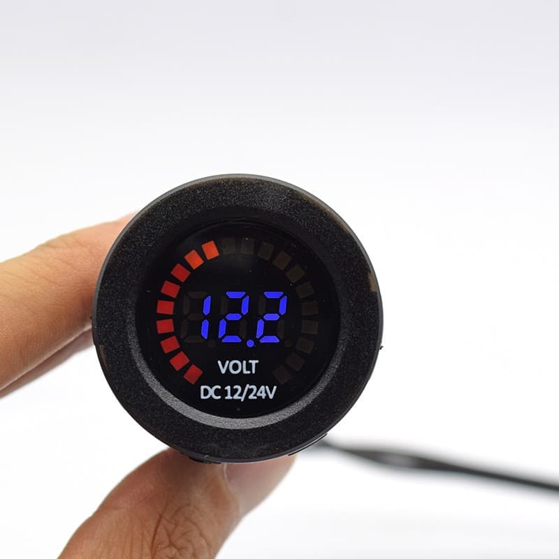 Suitable for automobiles, motorcycles, boats, and other vessels. 5V-24V color screen voltmeter; vehicle battery voltage monitor 12-24V.